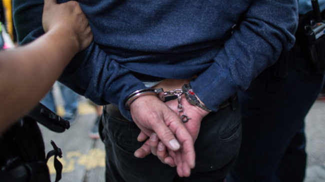 Tragedia din raionul Glodeni. Tatăl celor trei copii care au ars de vii în propria locuință, reţinut