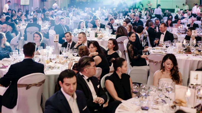 „Phoenix” te invită la o seară de caritate