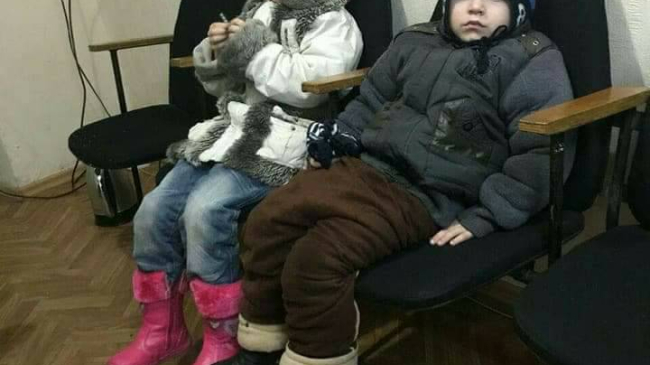 Se caută părinții a 2 copii pierduți