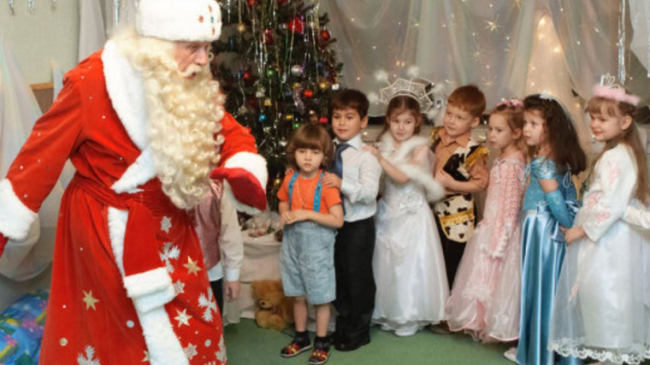 La grădinițele din Rusia a fost interzis să fie invitat Moș Gerilă