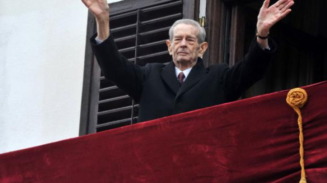 A murit Regele Mihai al României