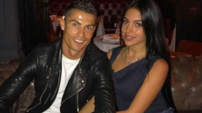 Fiica lui Cristiano Ronaldo, în premieră pe coperta unei reviste