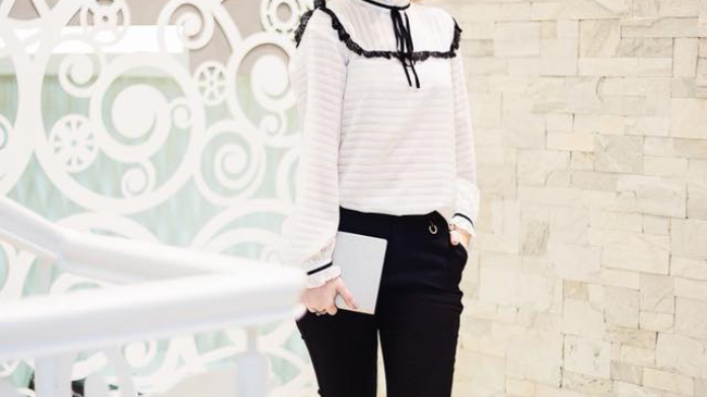 5 ținute de iarnă chic de la Cristina Evtodii