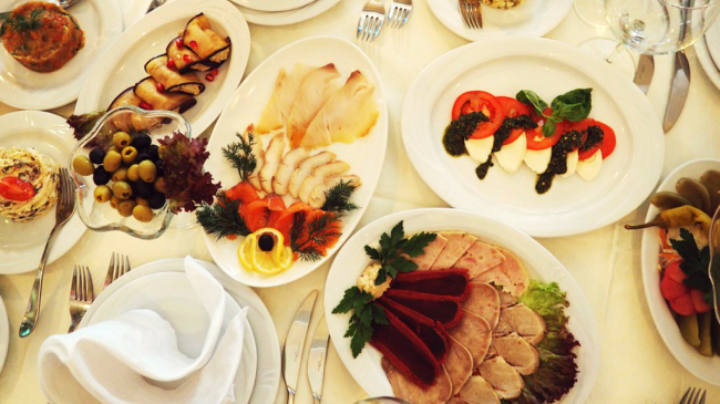 7 alimente norocoase pentru masa de Revelion