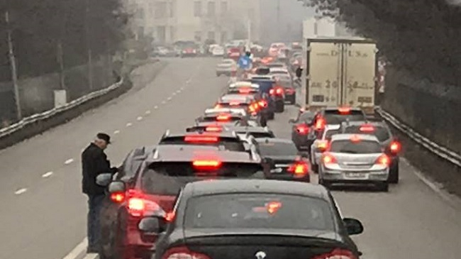 Ambuteiaje interminabile la unele granițe din Moldova