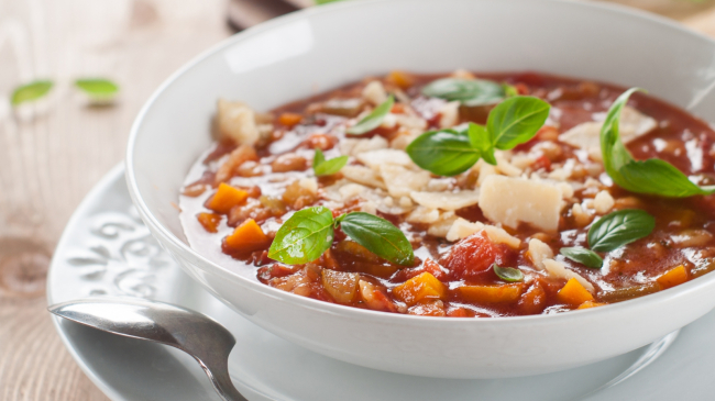 Как согреться зимой: три рецепта вкусных супов