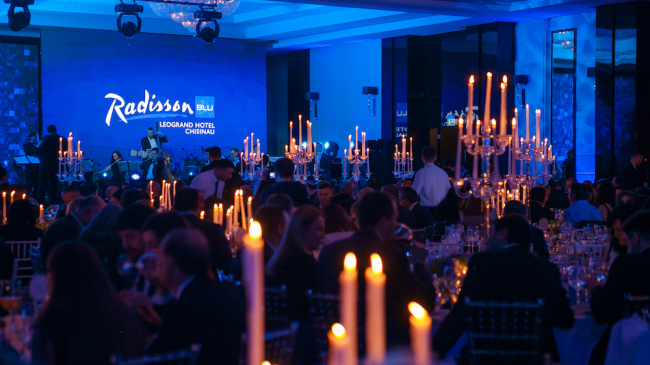 DGETS organizează petreceri de zeci de mii de lei în cele mai luxoase restaurante