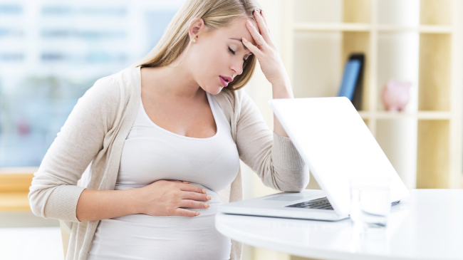 Пищевое отравление при беременности. Как это может отразиться на ребёнке