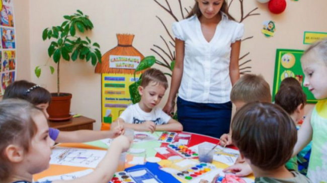 Criză de educatori în grădinițe