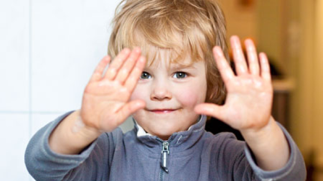 Как убедить ребёнка помыть руки, когда он не хочет. Важность гигиены рук