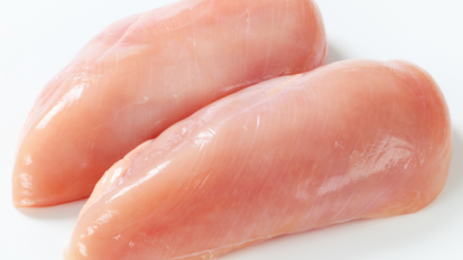 Cum faci diferenţa dintre carnea sănătoasă şi cea injectată cu hormoni