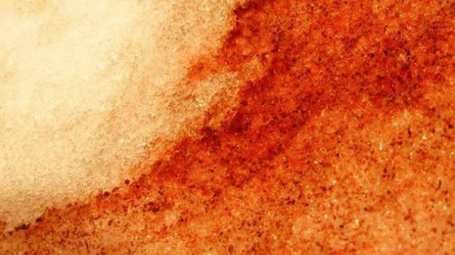 CAHUL: Fenomen rar! A nins cu zăpadă portocalie