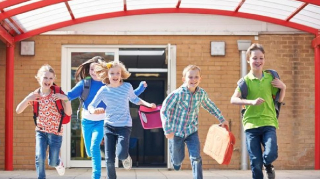 Listă cu activităţi interesante pentru copii în perioada vacanţei