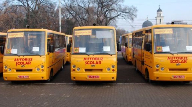 Autobuzele şcolare vor putea fi utilizate exclusiv în activităţi care vizează procesul de învăţămînt
