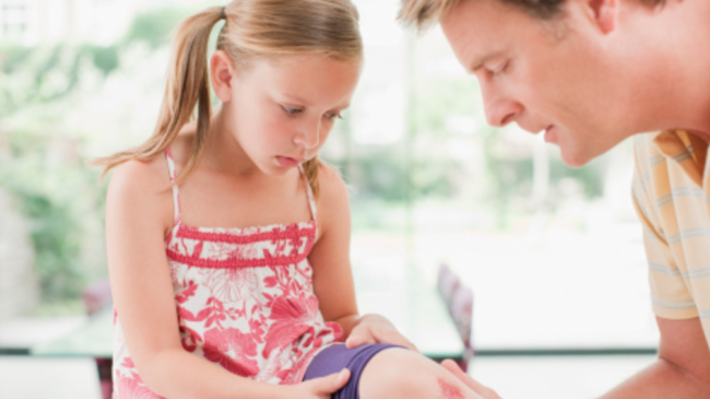 Почему нельзя дуть на рану