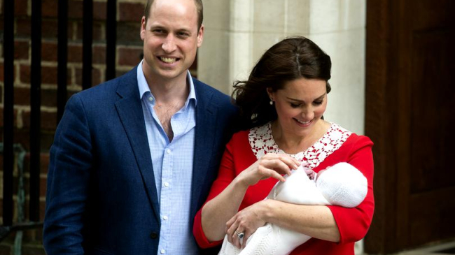 Primele imagini oficiale cu bebelușul regal, Prințul Louis