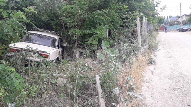 O fetiță de șapte ani, lovită de o mașină condusă de un șofer beat