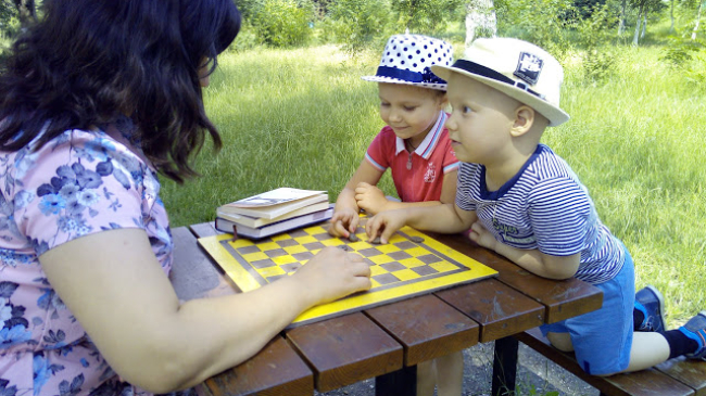 De ce este important să ieși cu copiii la aer curat