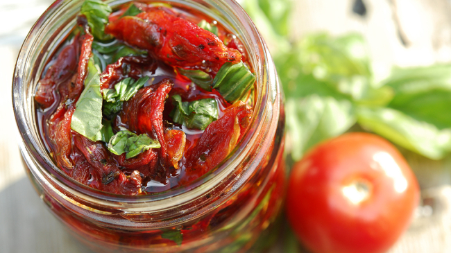 Cum să prepari acasă roșii uscate