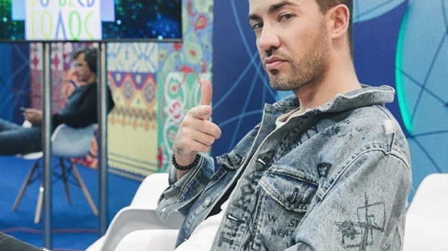 Se însoară Arsenie Todiraș de la O-Zone. Cum arată logodnica sa