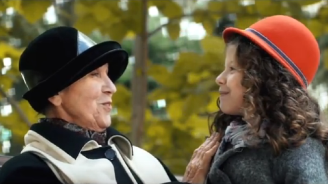 #TeiubescBunica. Orheiland a lansat un spot video emoționant, dedicat Zilei Bunicuțelor