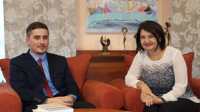 Reacția profesorului care s-a întâlnit cu Monica Babuc