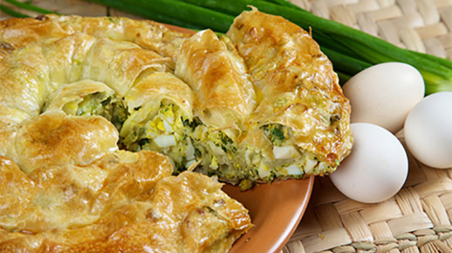 Învîrtită cu ou şi ceapă verde