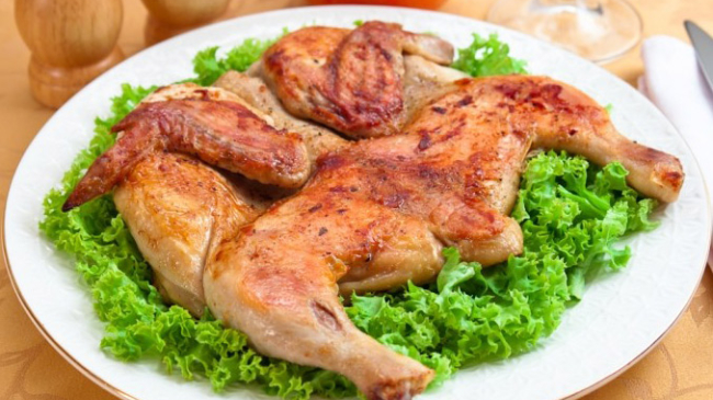 Rețeta zilei: Pui Tapaka