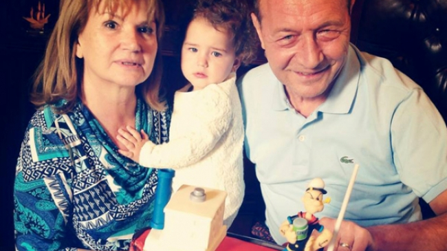 Ei sunt mostenitorii lui Traian Basescu. Vezi cat de mult ii seamana
