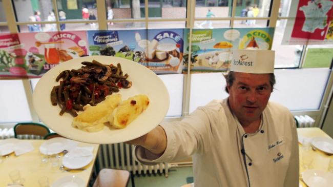 Reportaj foto – prânzurile școlare în diferite țări ale lumii