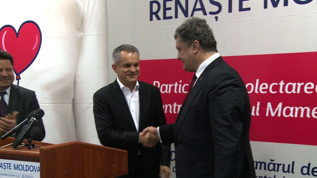 Poroșenko susține proiectul lui Vlad Plahotniuc pentru modernizarea Institutului Mamei și Copilului