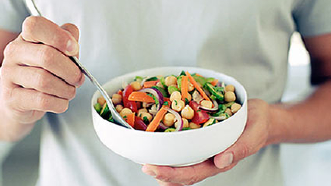 Cum influențează dieta asupra infertilității masculine?