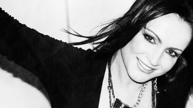 София Ротару после операции заново учится ходить