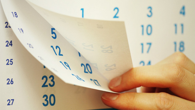 Vezi câte zile îţi dă statul în 2015 pentru ca să te odihneşti de sărbători