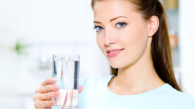 3 признака того, что вам нужно пить больше воды