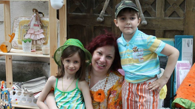 Antoniţa Fonari: Am simţit că pot să iubesc un copil căruia nu i-am dat naştere