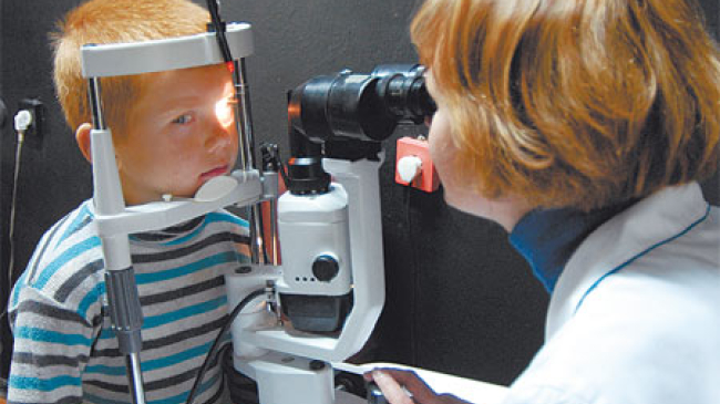 CNAM organizează primul screening oftalmologic la copii