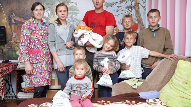 120 de bebeluși din familii numeroase, întâmpinați cu drag de Medpark