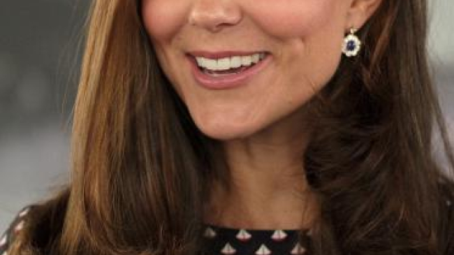 Беременная Кейт Миддлтон продолжает экономить на нарядах