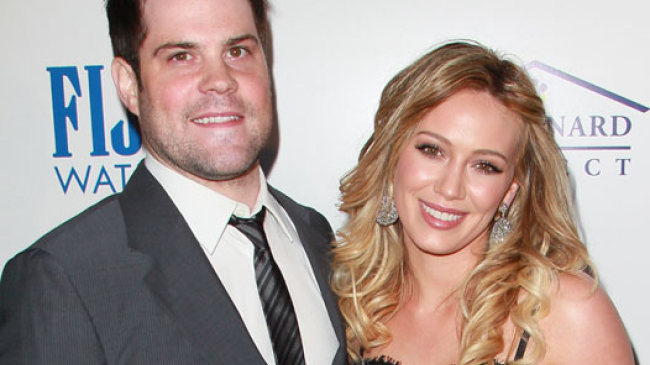 Молодая мама Хилари Дафф подала на развод из-за агрессии мужа