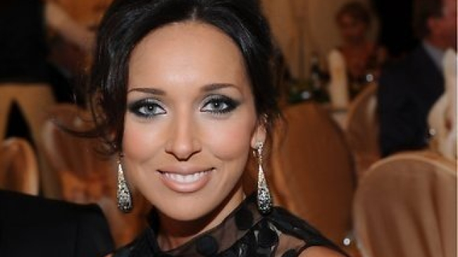 Певица Алсу показала своих красавиц дочерей