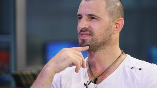 Pavel Stratan: M-a cucerit prin felul de a împărți tortul vieții noastre!