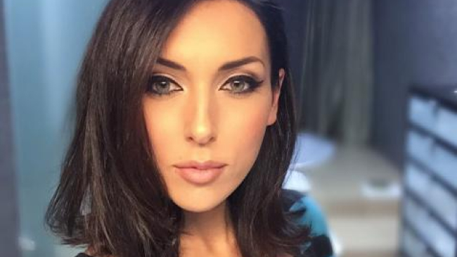 Ей точно идет: Алсу отстригла волосы