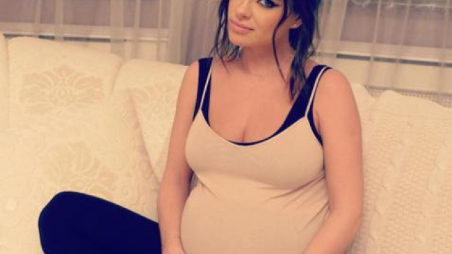 Елена Темникова родила дочь