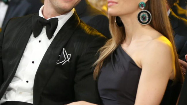 Щедрый папа: Тимберлейк отблагодарил Бил за сына роскошным подарком