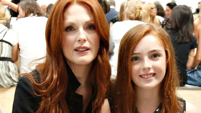 Этих 17 звездных родителей и их детей сложно отличить друг от друга. Невероятная схожесть!