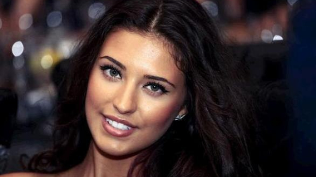 O adevărată domnișoară. Cât de mare a crescut fiica Antoniei