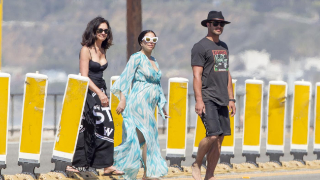 Леди Гага ждет ребенка?