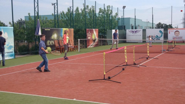 Ziua usilor deschise in cadrul turneului caritabil „Corporate Charity Tennis Challenge”
