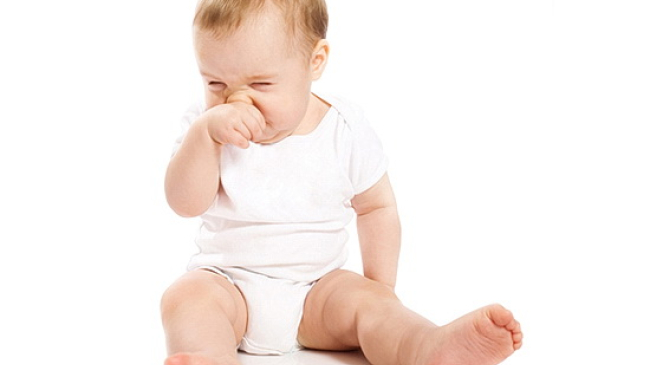 Strănutul frecvent la nou-născuți